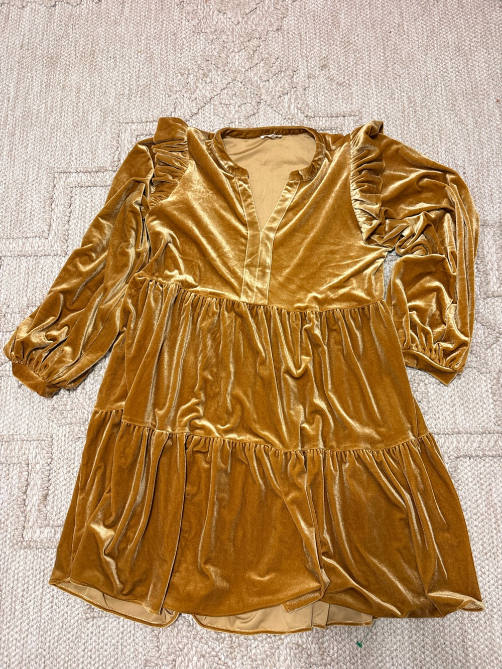 JODIFL Gold Velvet Tiered Tunic with Puff Sleeves